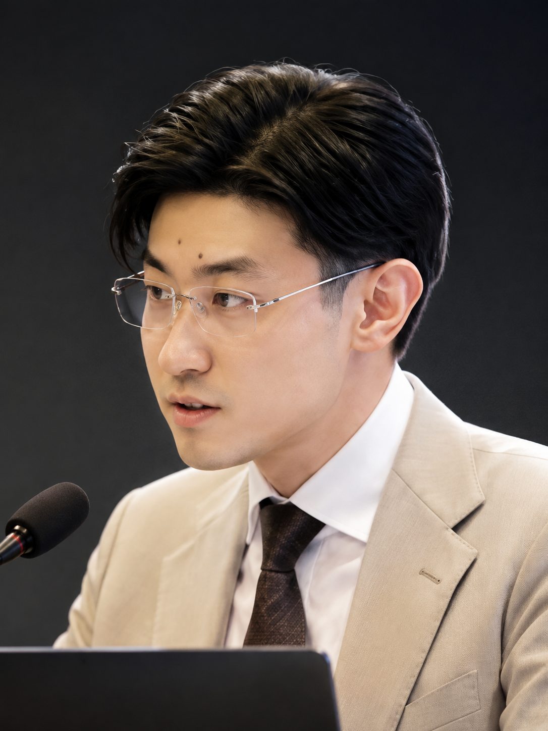 缪奇川律师授课